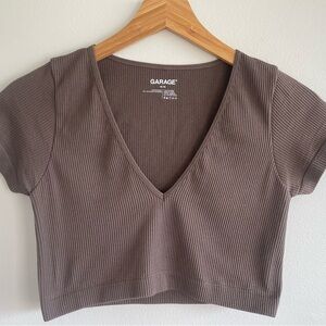 Garage Stacie Seamless Tee Brown Size Medium